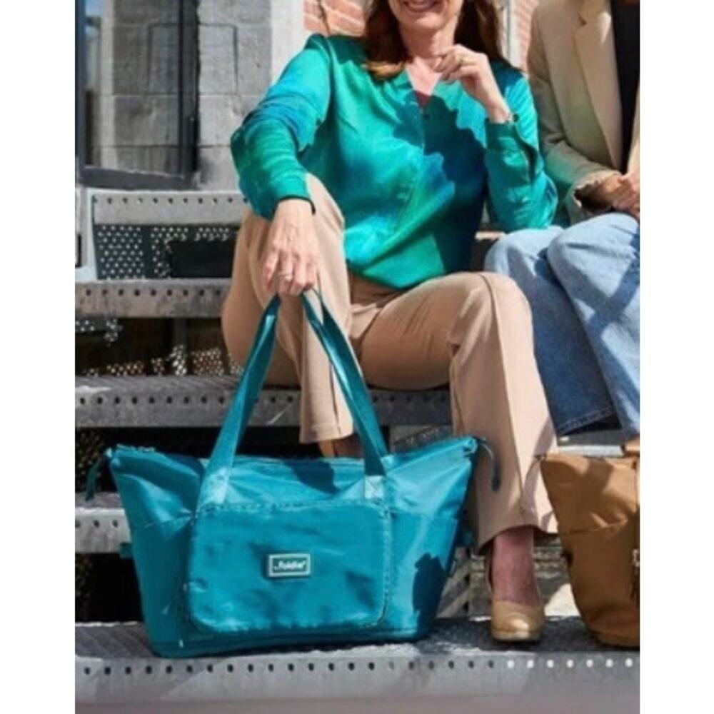 The Foldie Travel Duffel Gym Weekender Foldable Teal NWT
